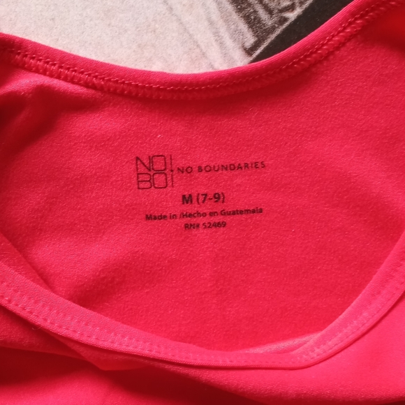 ❣ No Boundaries tank top ❣ - Picture 3 of 4